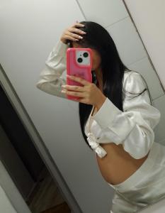 602421336: Chica busca chico en Madrid