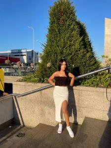 677913721: Transexual en Pontevedra