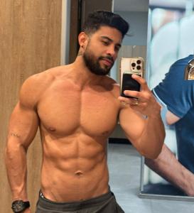 631597377: Chico busca chica en Madrid