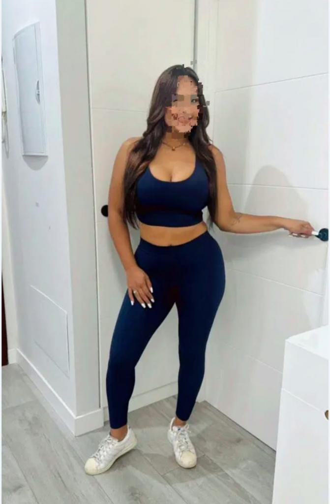 Chica busca chico en Cádiz: 