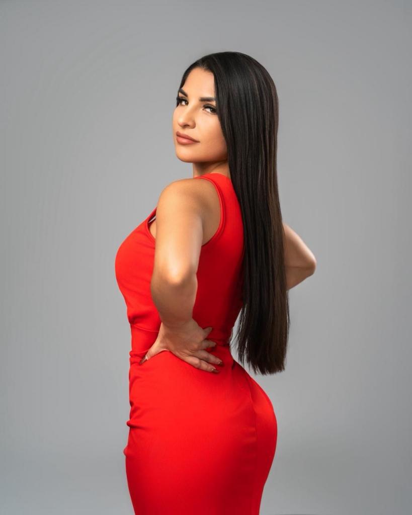 641868439: Chica busca chico en Madrid