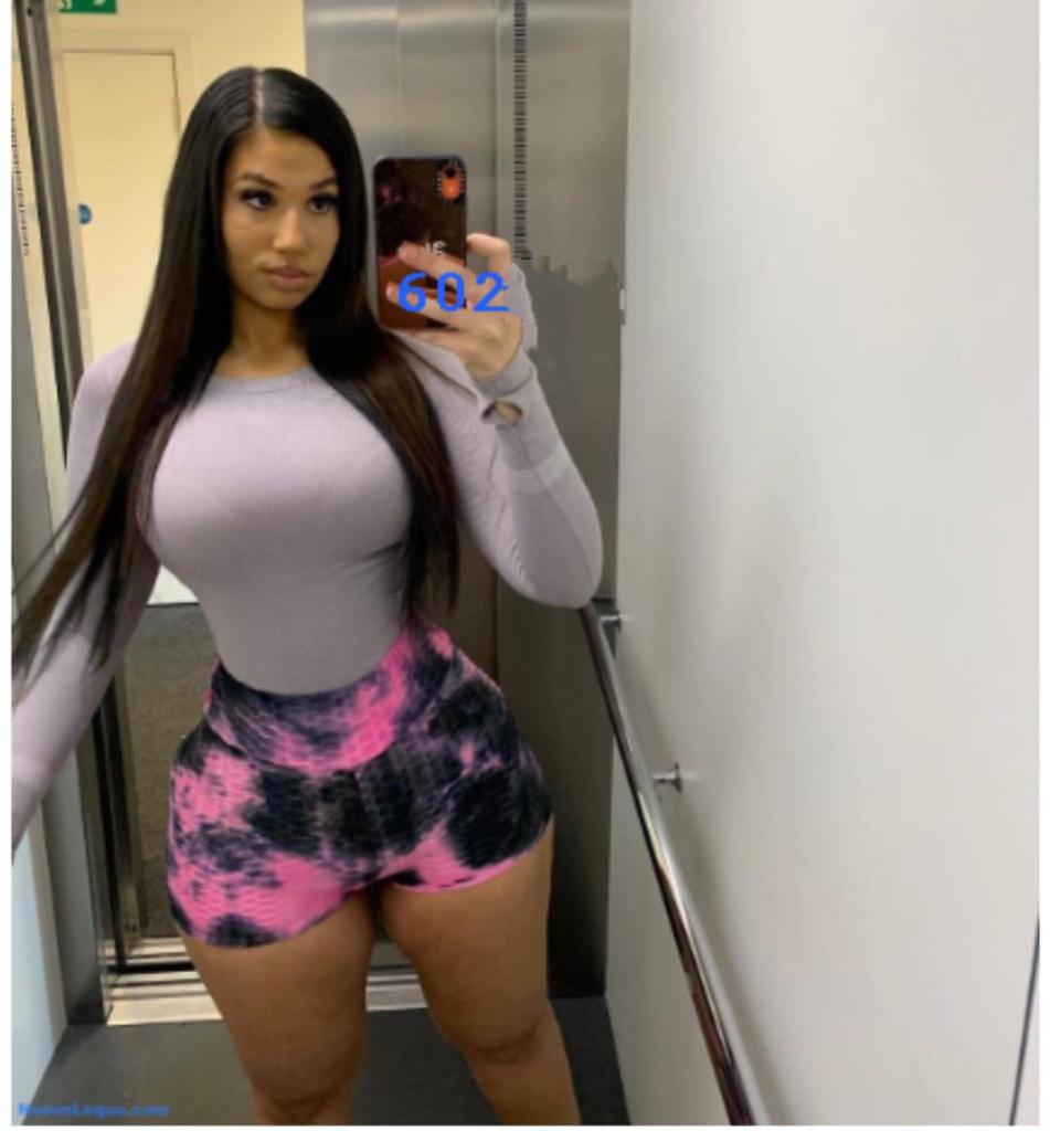 695161920: Chica busca chico en Barcelona