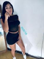 611223413: Chica busca chico en Barcelona