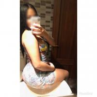 678650442: Chica busca chico en Sevilla