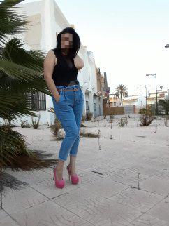 642186845: Chica busca chico en Valencia