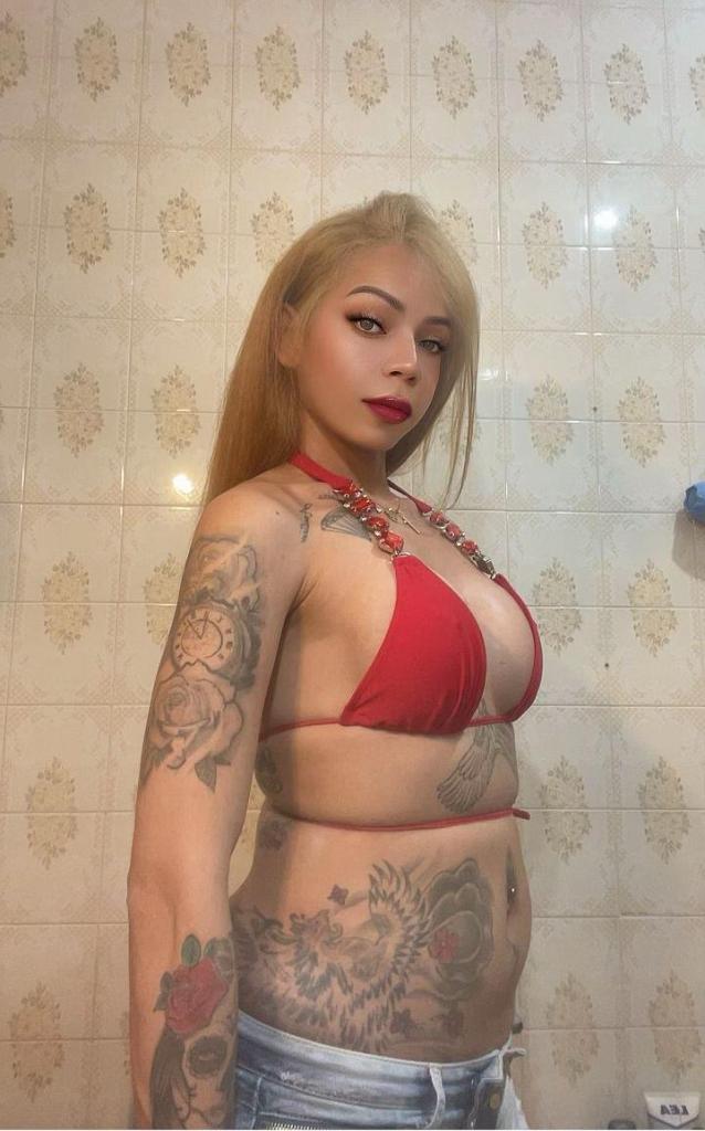 672829212: Transexual en Pontevedra