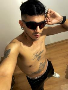 617658902: Chico busca chica en Madrid