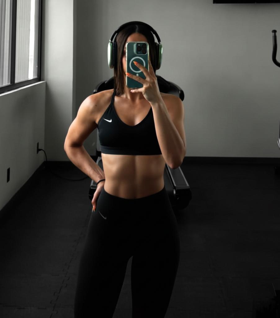 633886890: Chica busca chico en Madrid