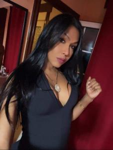 641335230: Transexual en La Coruña