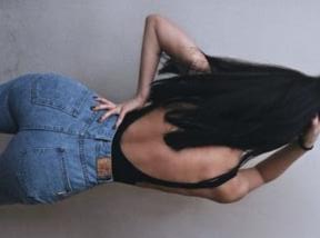 742067737: Chica busca chico en Guipúzcoa