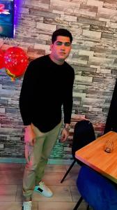 604213883: Chico busca chica en Madrid