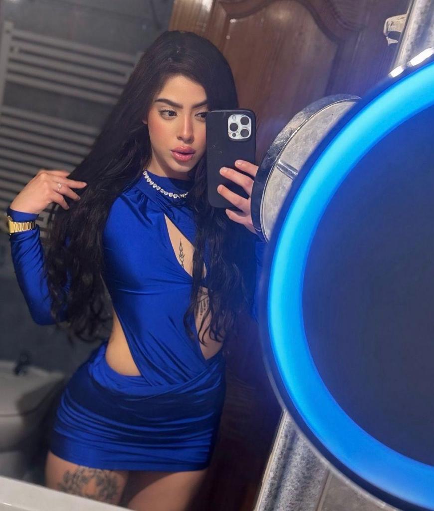 632589135: Chica busca chico en Ibiza