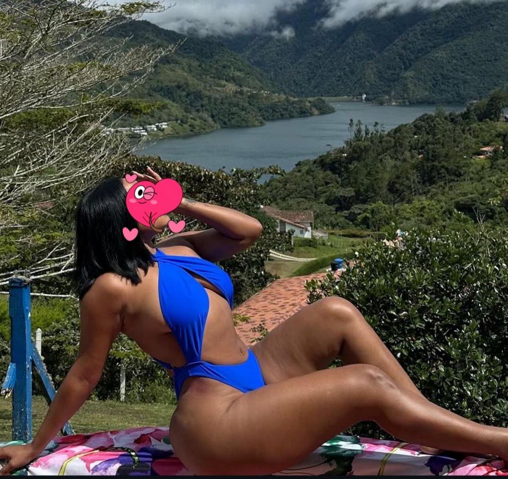 641831457: Chica busca chico en Sevilla