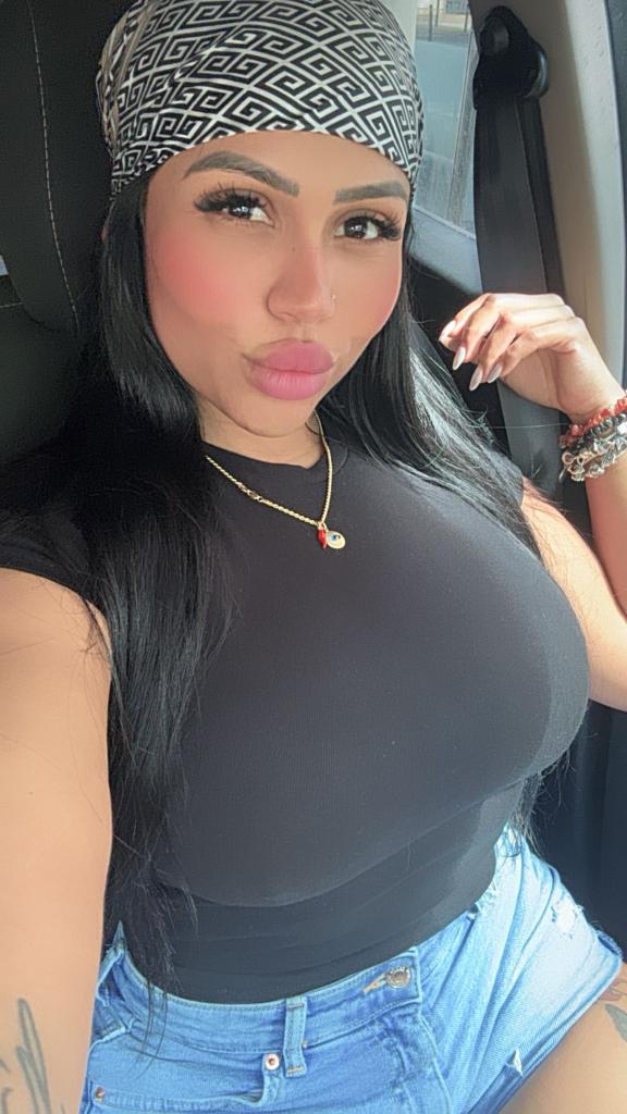 641084209: Chica busca chico en Sevilla