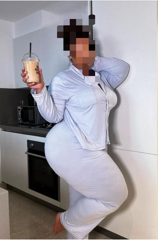 641215269: Chica busca chico en Badajoz