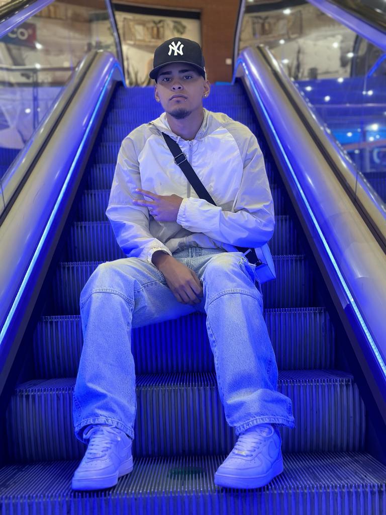 642017023: Chico busca chica en Valladolid