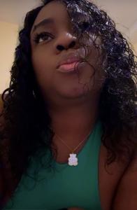 687165343: Chica busca chico en Valencia