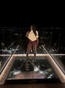 613854905: Chica busca chico en Cádiz