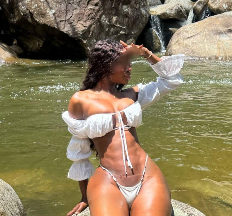 600800043: Chica busca chico en Madrid