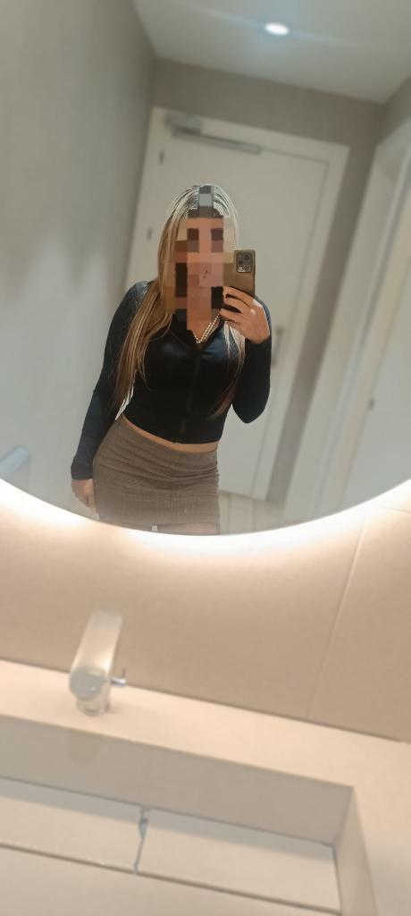 647163074: Chica busca chico en Málaga