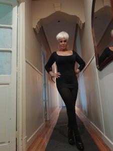 667097103: Chica busca chico en Asturias