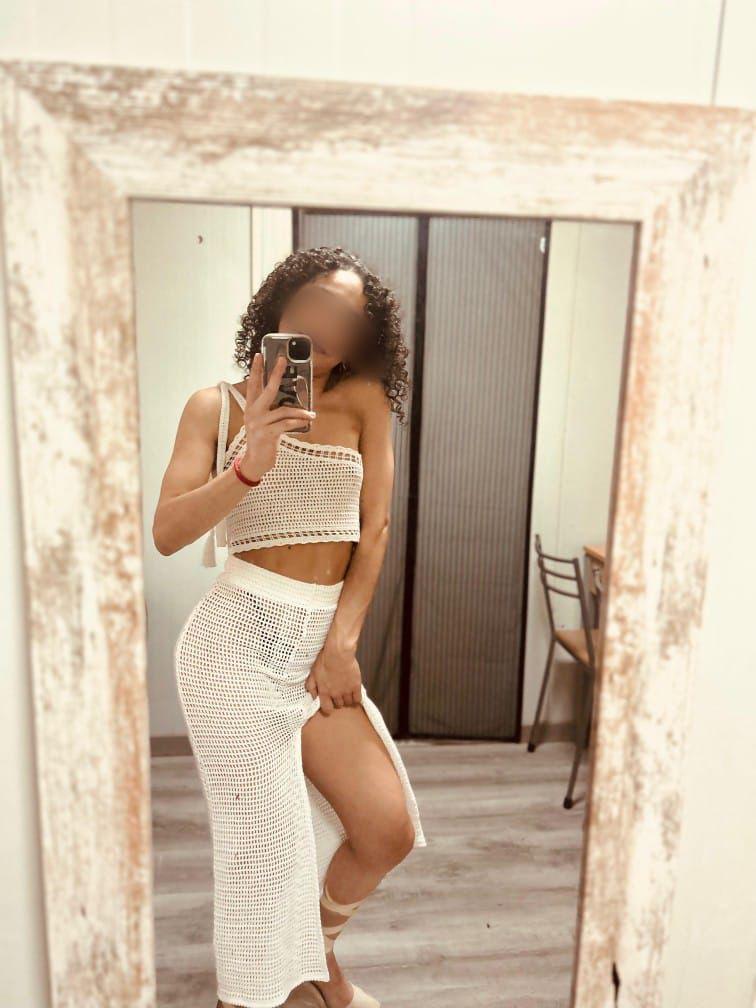 Chica busca chico en Madrid: Chica busca chico