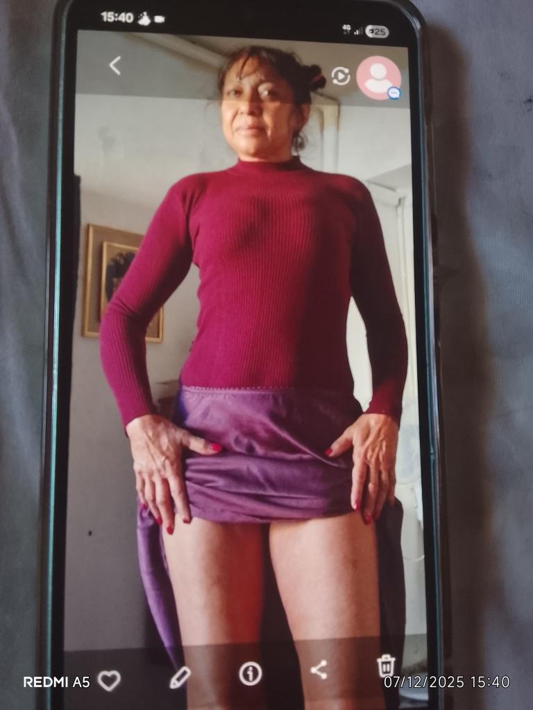 644740976: Chica busca chico en Valencia