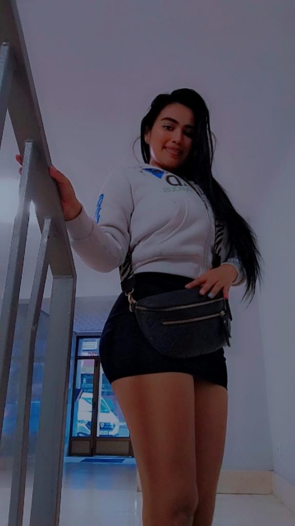 686447550: Chica busca chico en La Rioja