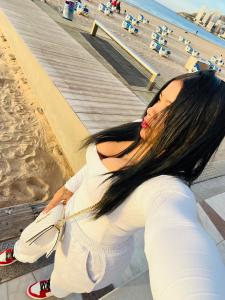 674714275: Chica busca chico en Alicante