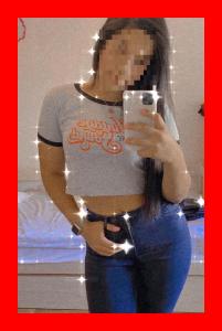 631254601: Chica busca chico en La Coruña