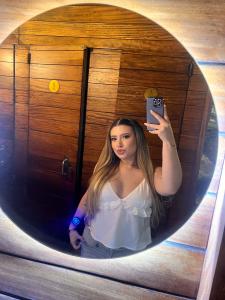 612428989: Chica busca chico en Sevilla