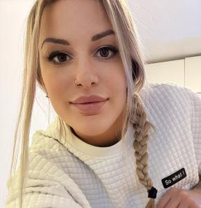 678581643: Chica busca chico en Mallorca