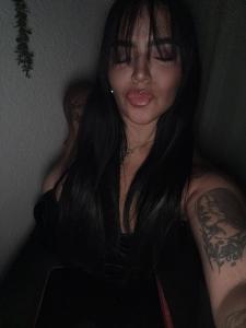 694283354: Chica busca chico en Tenerife