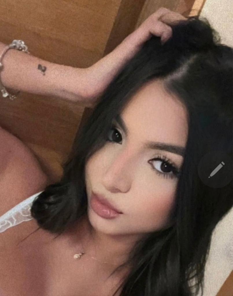 Chica busca chico en Pontevedra: Chica busca chico