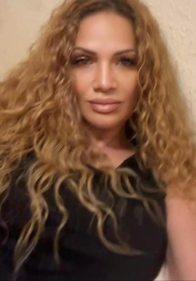 692927223: Chica busca chico en Tarragona