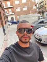 627296445: Chico busca chica en Madrid