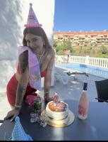 618944126: Chica busca chico en Navarra