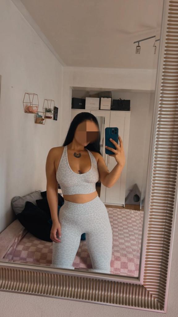 643958499: Chica busca chico en Zaragoza