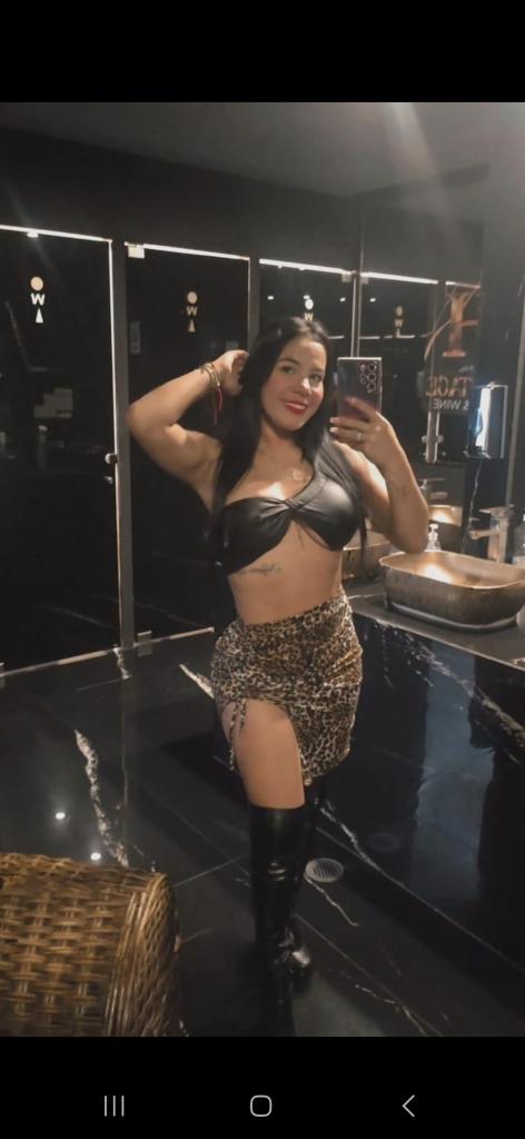 633422740: Chica busca chico en Pontevedra