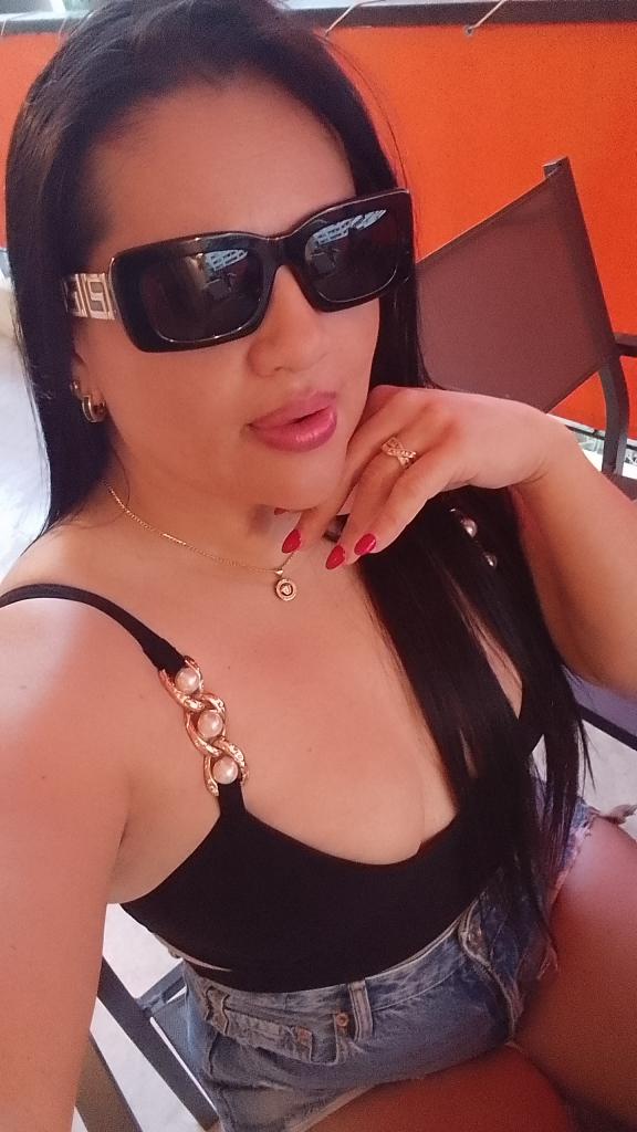 722140333: Chica busca chico en Huelva