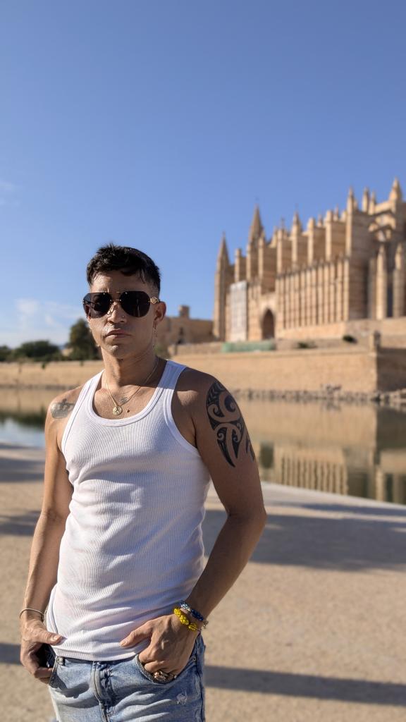 Chico busca chica en Mallorca: 