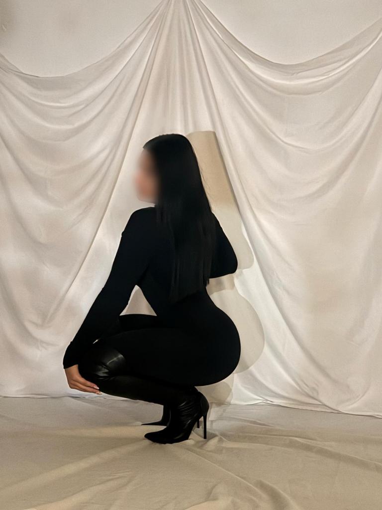 Chica busca chico en Mallorca: 