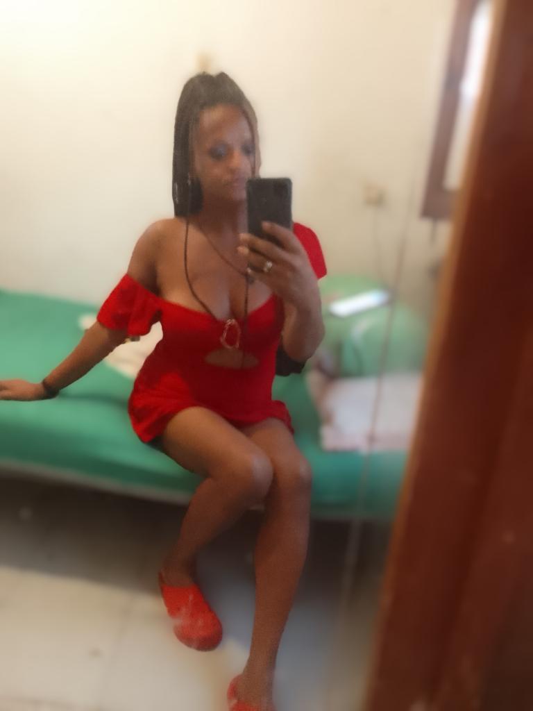 662698454: Travesti en Cádiz