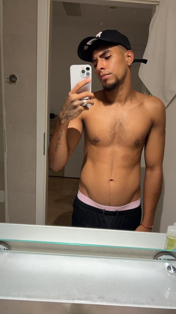 Chico busca chica en Valencia: 