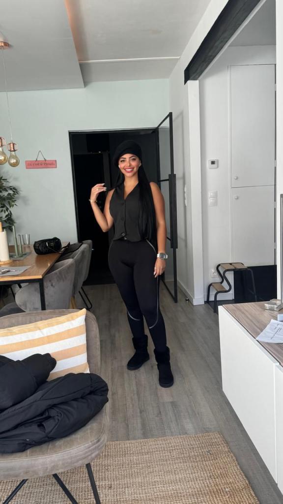 662487236: Chica busca chico en Tarragona