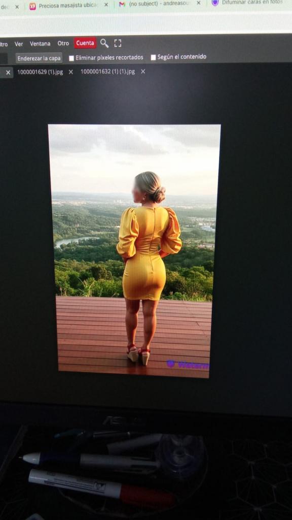 632950054: Chica busca chico en Navarra