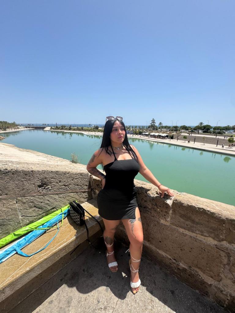 631374692: Chica busca chico en Valencia