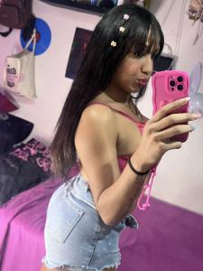 665827539: Travesti en Barcelona