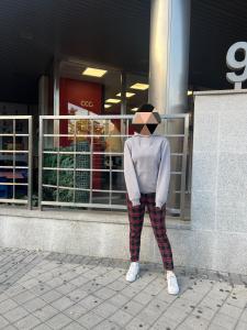 656618155: Chica busca chico en Madrid