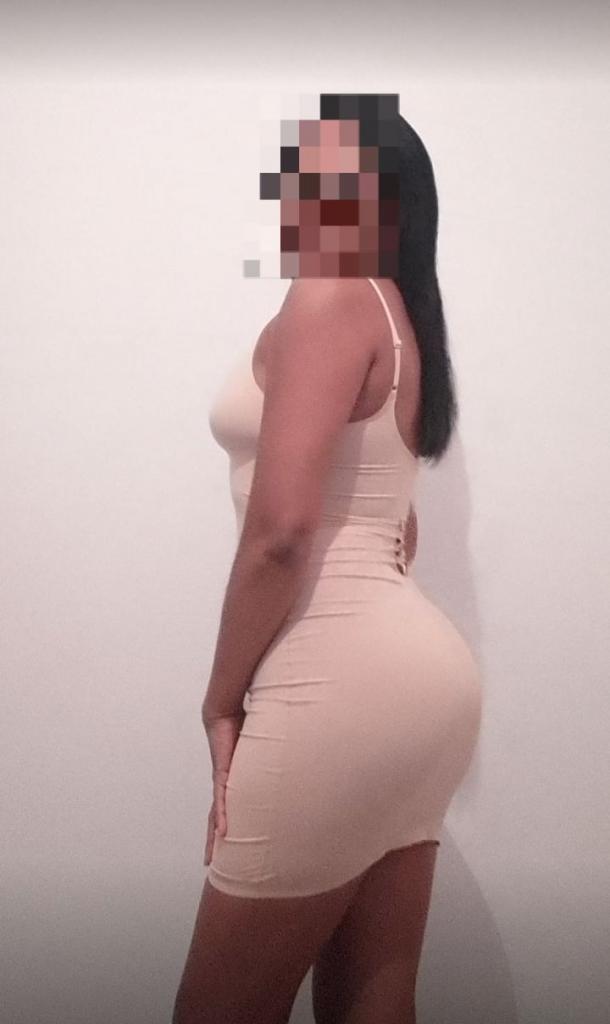 624576218: Chica busca chico en Pontevedra